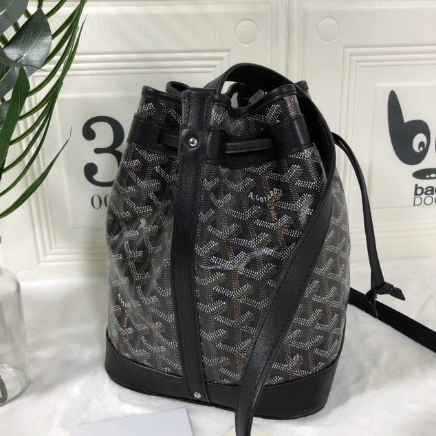  Goyard Shoulder Bucket Bag Size: 17.5*15*H 23cm