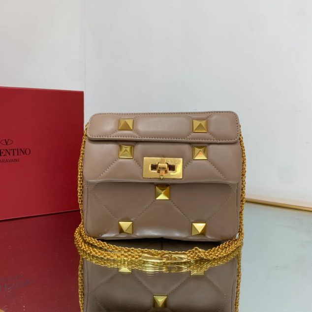  Valentino Model 2059 Size: 19x13x6cm