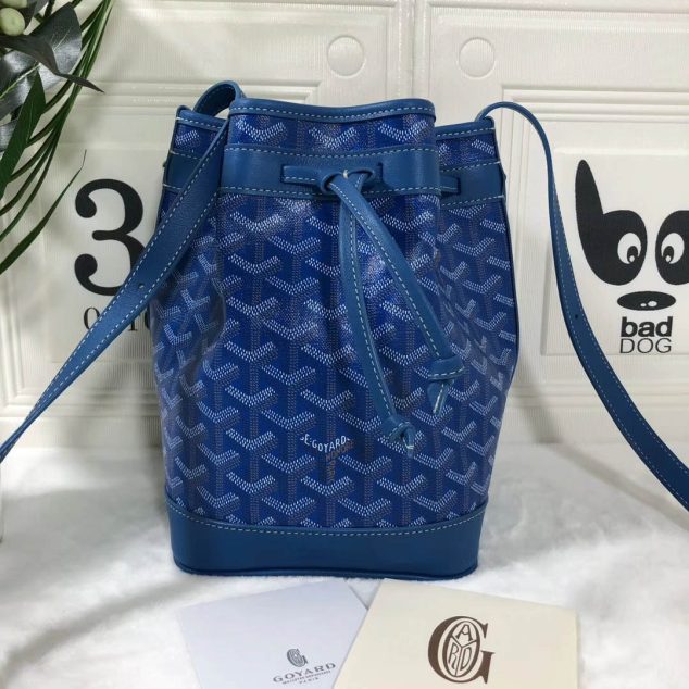  Goyard Shoulder Bucket Bag Size: 17.5*15*H 23cm