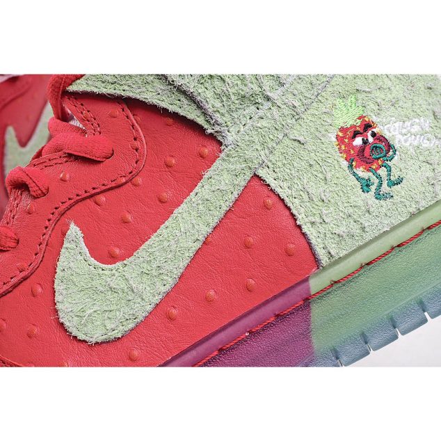  Nike SB Dunk Hi“Strawberry Cough