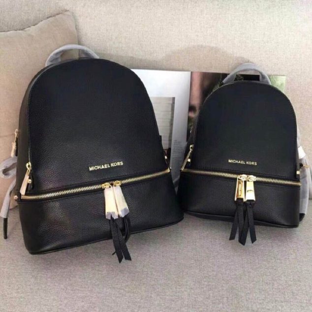  MK Shoulder Bag Black L: 26 H: 32 W: 13