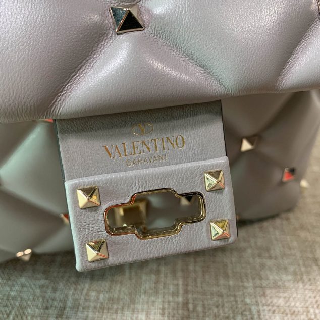  Valentino Model:0055 Size: 23*11*17cm