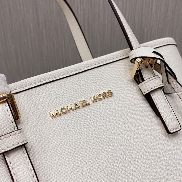  Michael kors MK jetset Size: 22cm*19cm*10cm