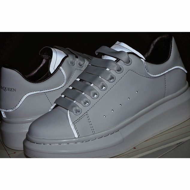  Alexander McQueen sole sneakers