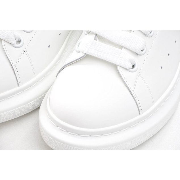  Alexander McQueen sole sneakers