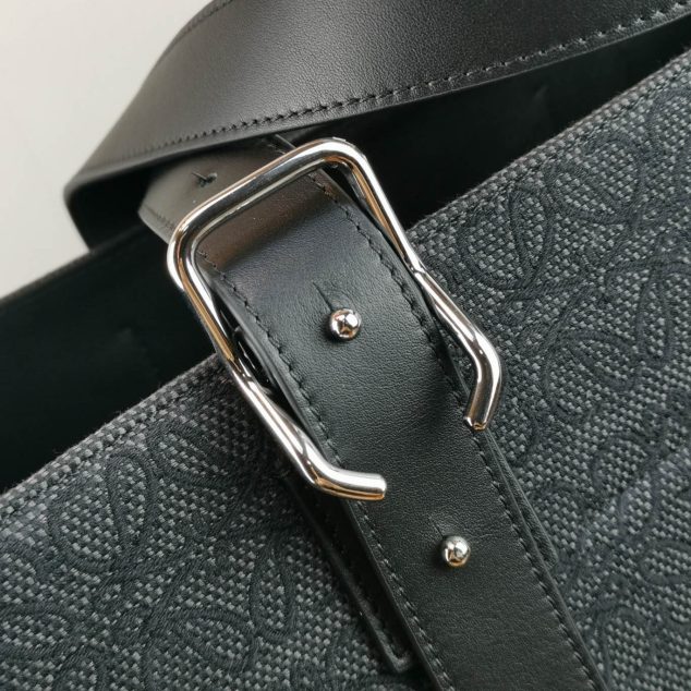  Loewe Buckle Tote Handbag Size: 36-33-17cm