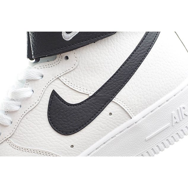  Nike Air Force 1 High ’07 White and Black High Top