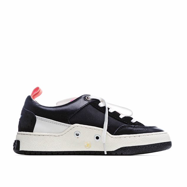  Golden Goose Super Star Dirty Sneakers