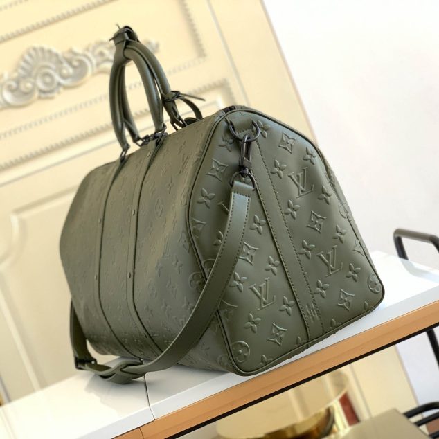  Louis Vuitton Travel bag Size: 50 x 29 x 23 cm