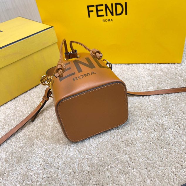  FENDI Small Punch Bucket Bag Ref: 8863