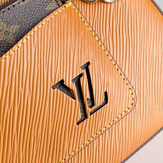  Louis Vuitton Size: 25 x 15 x 8 cm