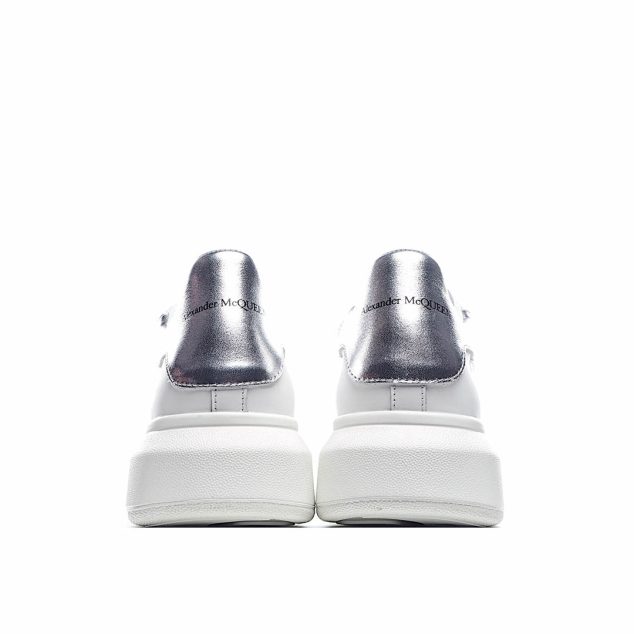  Alexander McQueen sole sneakers