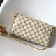  Louis Vuitton Size: 28.0 x 15.0 x 4.0 cm