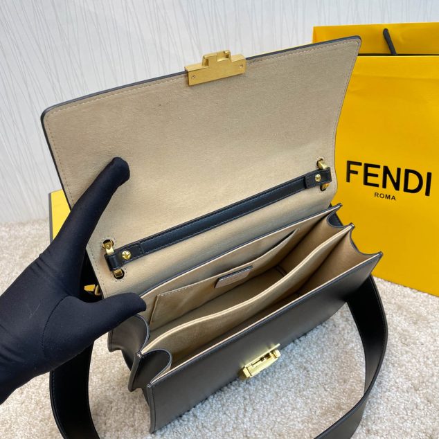  FENDI Kan I in size large 8839