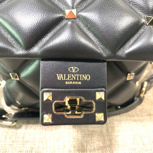  Valentino Model:0033 Size:18*10*25