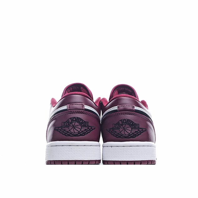  Air Jordan 1 Low ‘Noble Red’