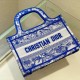  Book Tote Handbag Size: 23cm