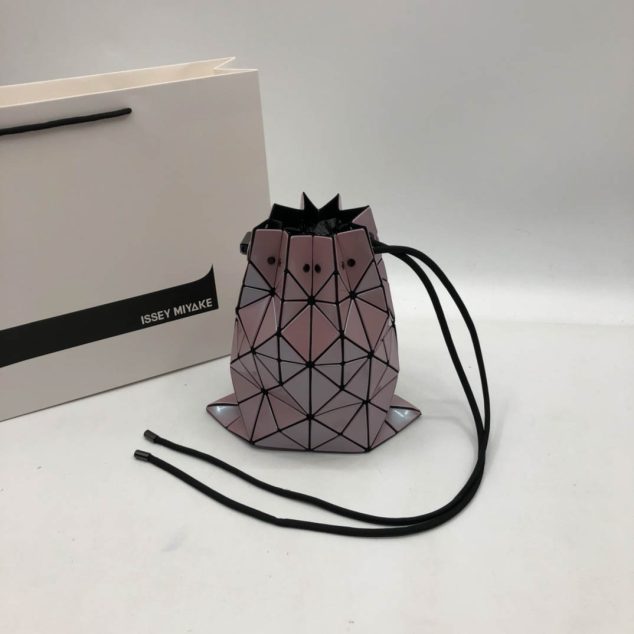  Issey Miyake Bucket Bag Size:28.5/23cm