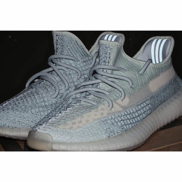  Adidas Yeezy Boost 350 V2 ‘Cloud White Reflective’