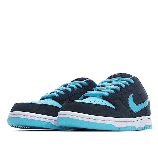  Nike SB Dunk Low Prm SB Sneakers