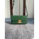  Triomphe Underarm Bag Model: 194142 Size: 20x10x4cm