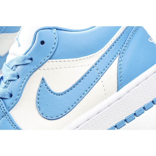  Wmns Air Jordan 1 Low ‘UNC’