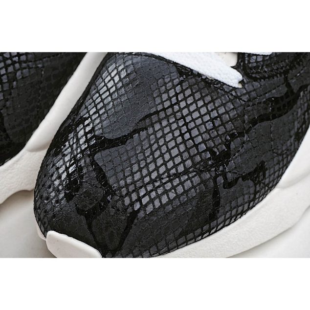  Adidas Y-3 Kaiwa Chunky Sneakers