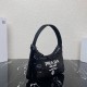  Prada Glitter Diamond Bag Size: 22x17cm 1NE515