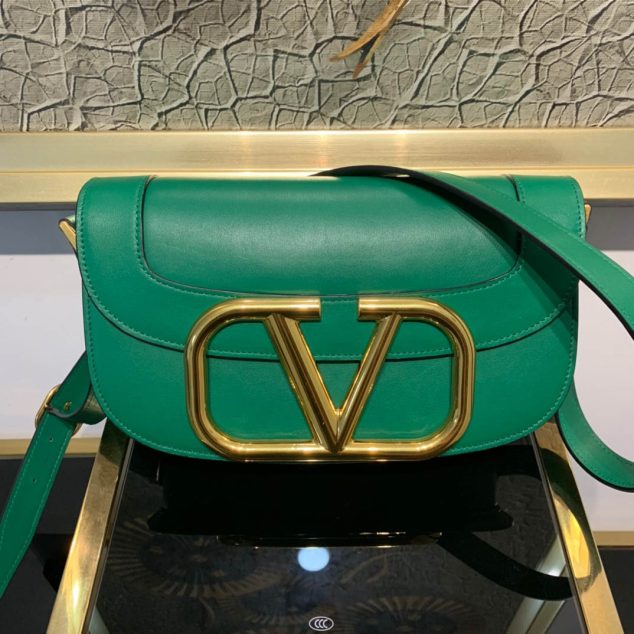  Valentino L shoulder bag