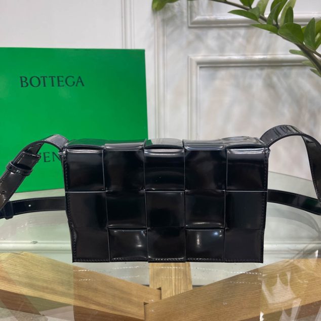  BV Bottega Veneta Cassette bag Size: 23x15cm Black