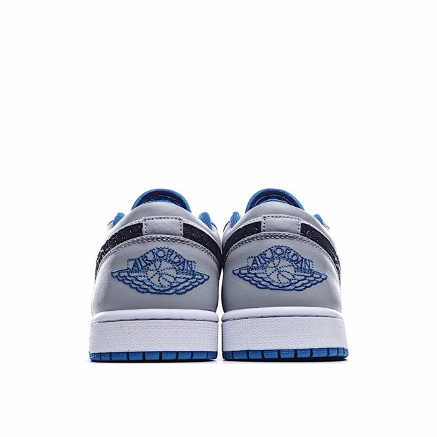  Air Jordan 1 Low ‘True Blue Cement’