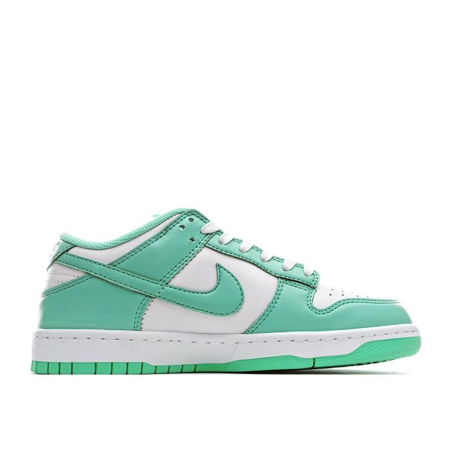  Nike Dunk sb Low “Green Glow Tiffany Green”