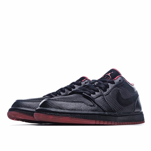  Air Jordan 1 Retro Low ‘Black Silver Red’