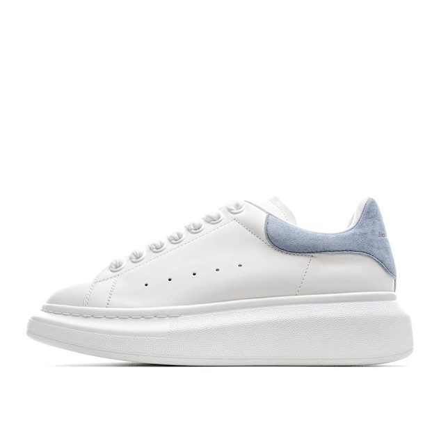  Alexander McQueen sole sneakers