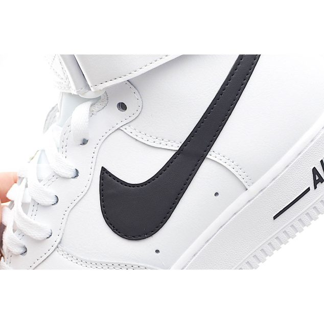  Nike Air Force 1 High ’07 White and Black High Top