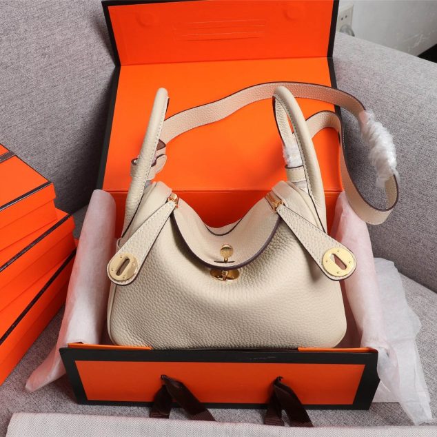  Hermes Lindy Bag