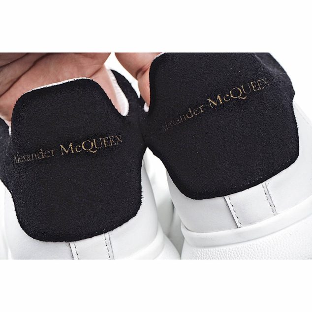  Alexander McQueen sole sneakers