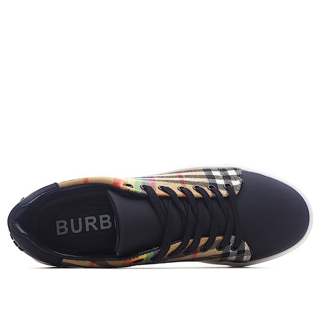  BURBERRY Vintage Sneakers