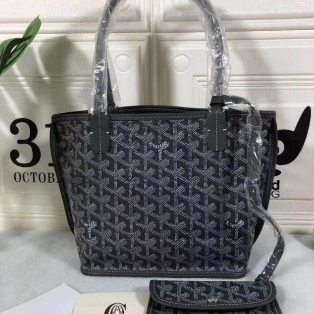  Goyard size: 30*20cm