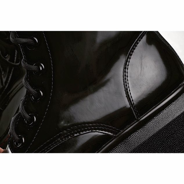  Alexander McQueen sole sneakers