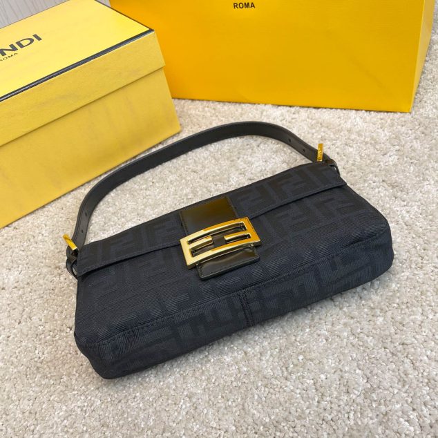  FENDI large fabric bag Ref. 8850