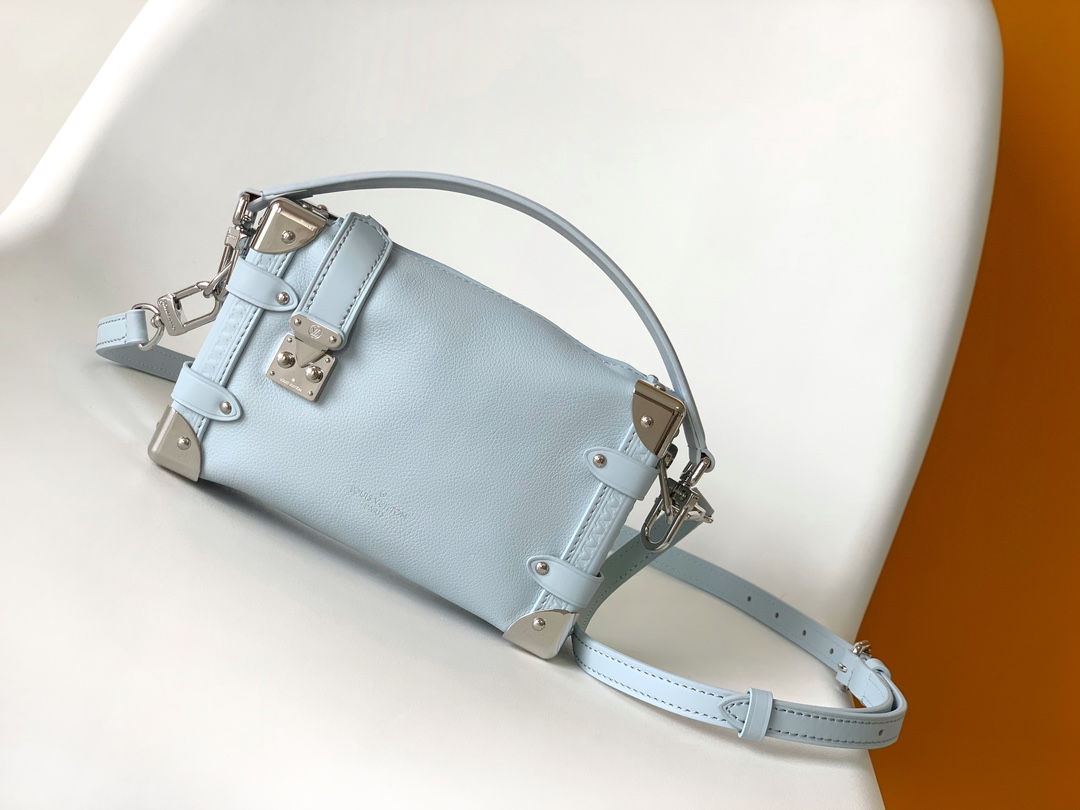 M23817 M23915 meter white M25067 blue M23818  25160 M25072 This side trunk small handbag