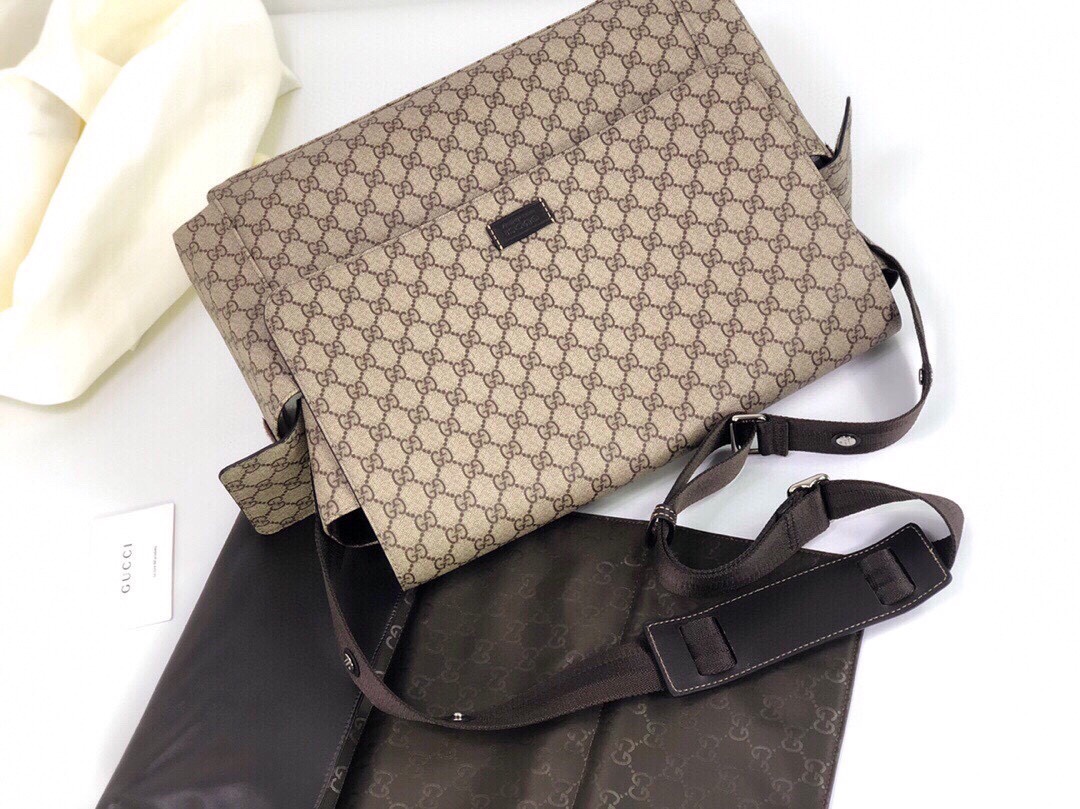 GG Supreme mami bag 44x28x14cm